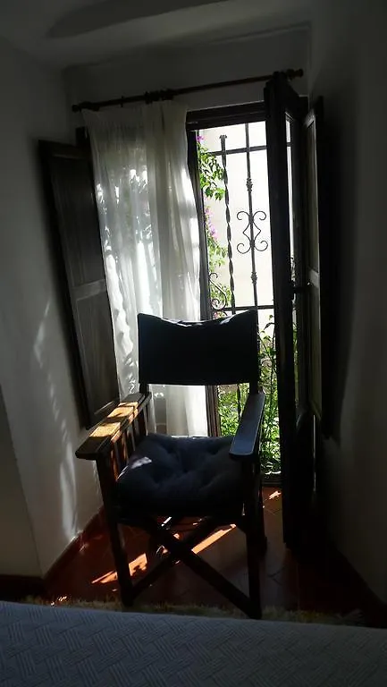 Alhambra Hill Apartments Granada 0*,  Spain